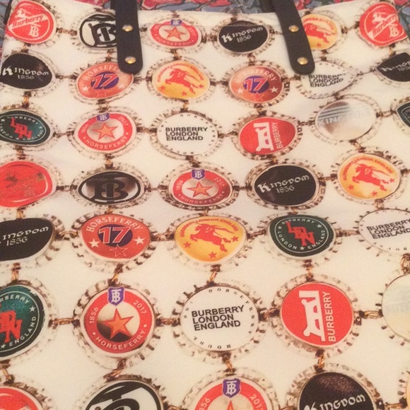 Burberry flat vinyl tote bag - Picture 5 of 9